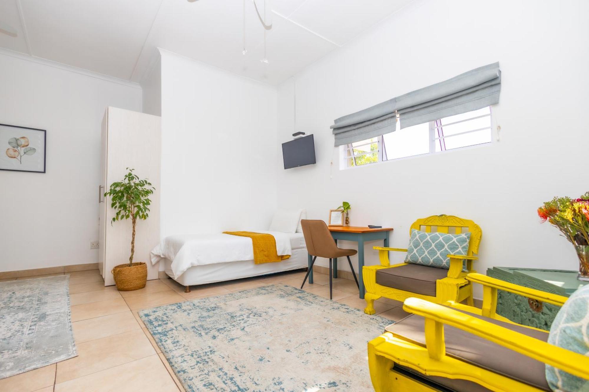 The Yellow Door Guesthouse East London Habitación foto